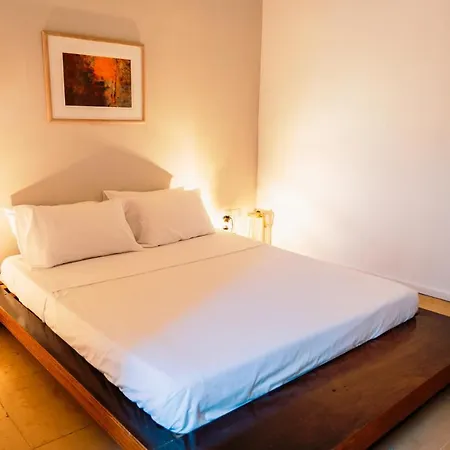 One Of A Kind - A Luxury Eclectic בית נופש *