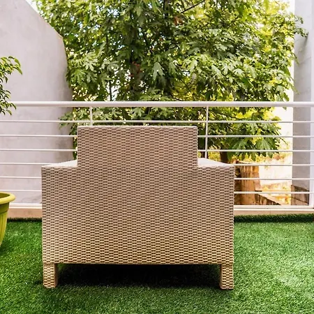 Luxury Retreat In Historic Nyaraló *
